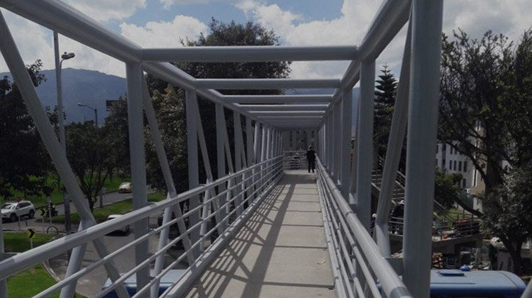 Fabricacion de Puentes Peatonales 2